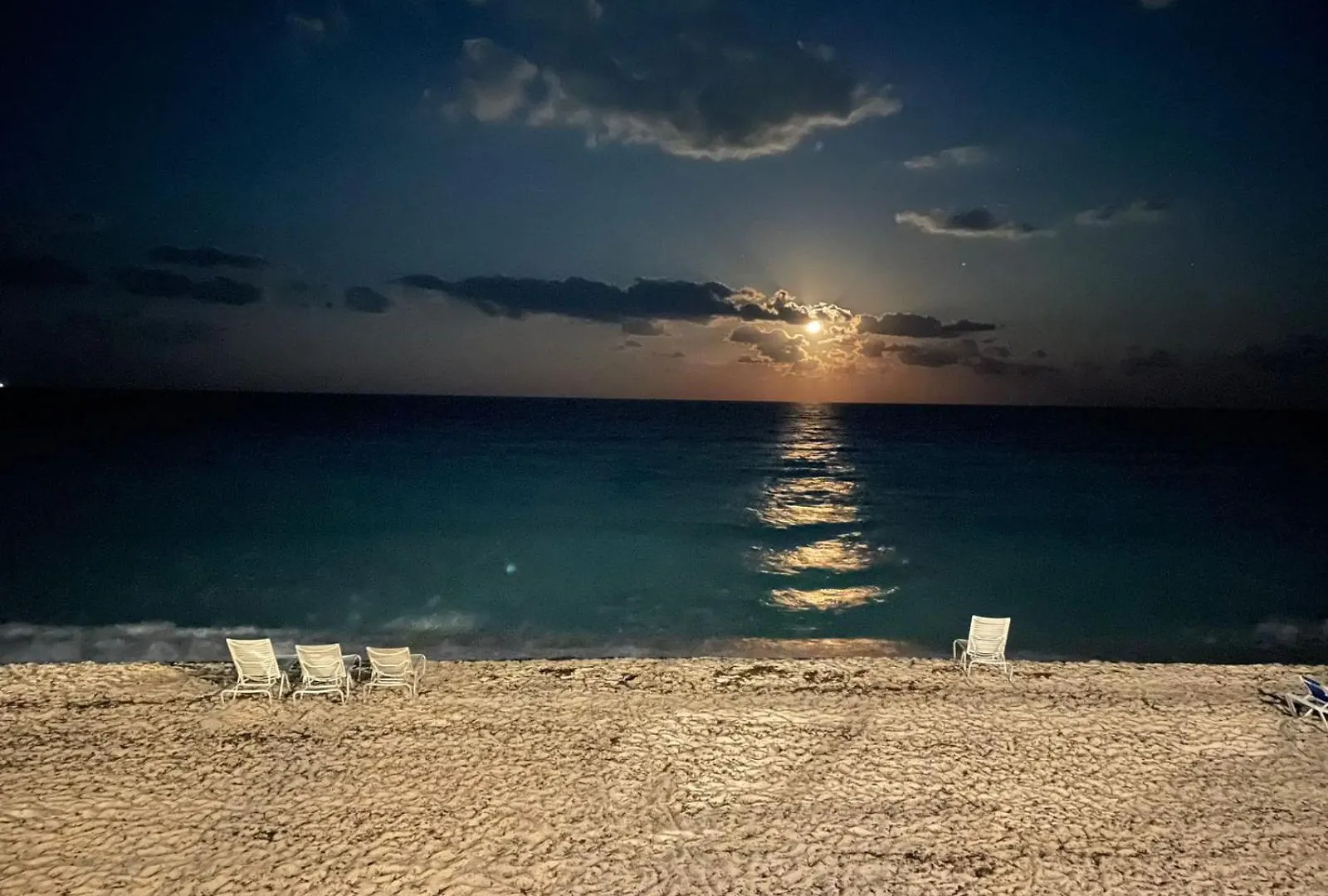 Espacioso Condo En Cancun - Con Acceso A Playa 0*,  Meksika