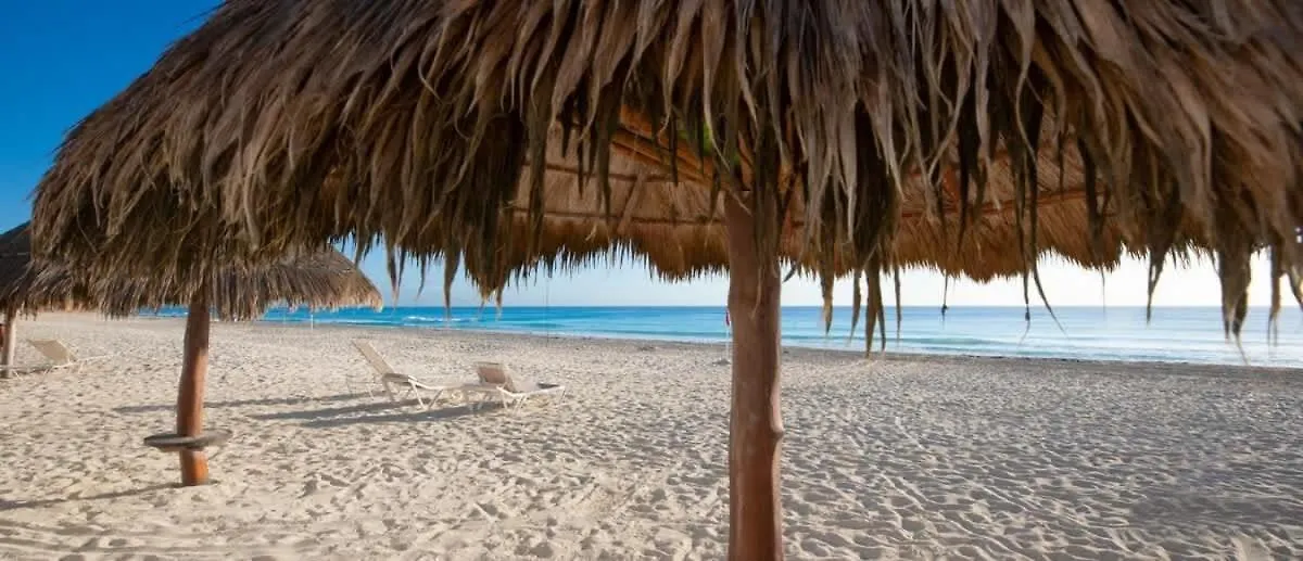 Espacioso Condo En Cancun - Con Acceso A Playa Apartment