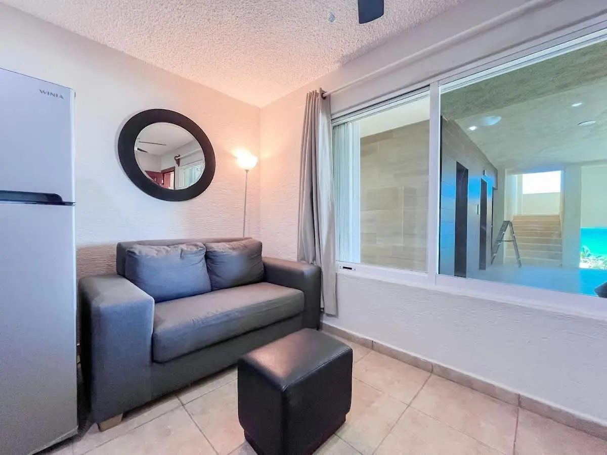 Espacioso Condo En Cancun - Con Acceso A Playa