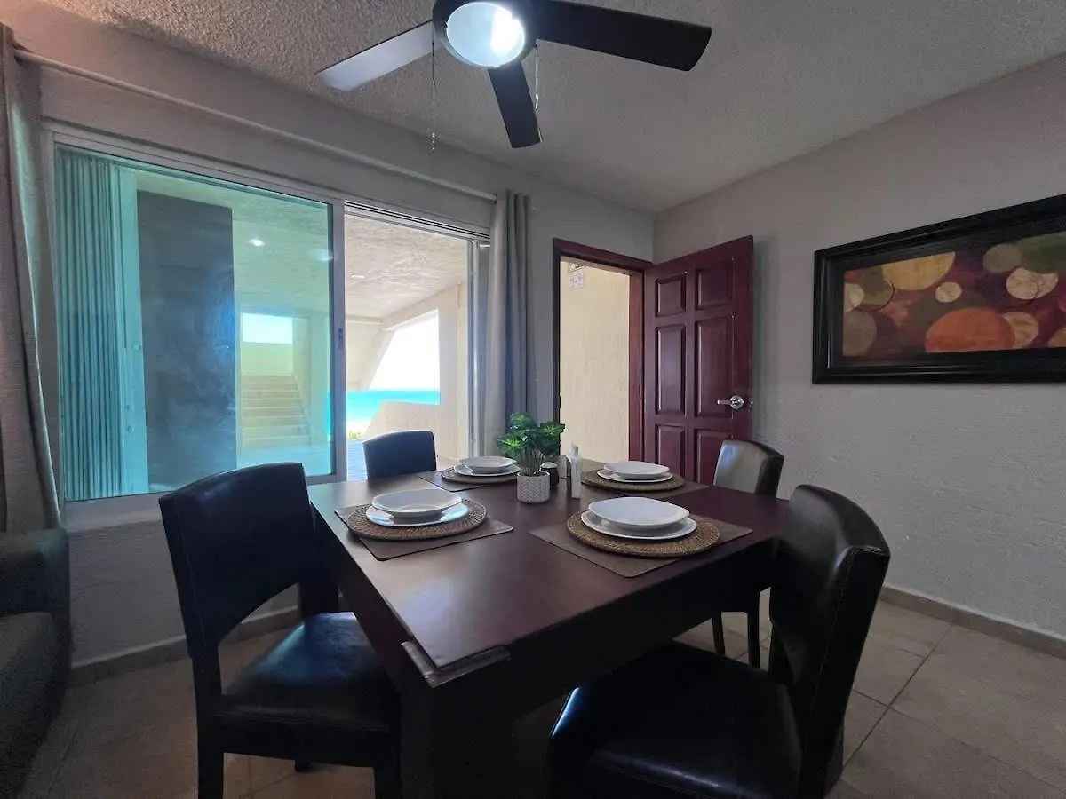 Espacioso Condo En Cancun - Con Acceso A Playa 0*,